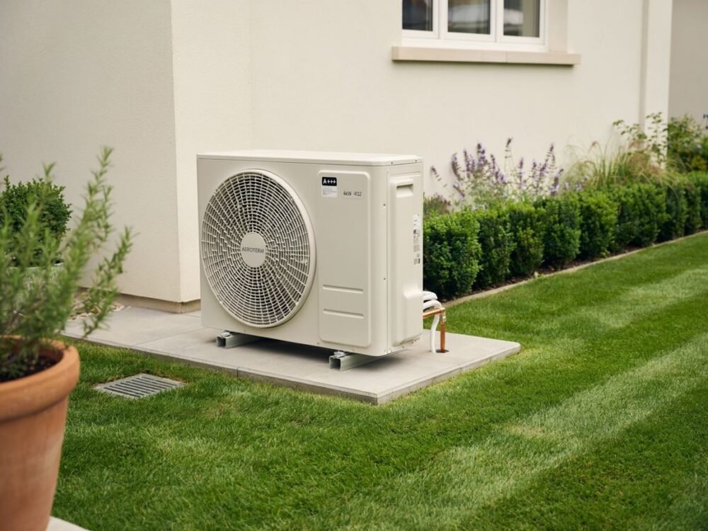 Pompa ciepła 4 kW najlepszy wybór do domu – poradnik, koszt, montaż i efektywność